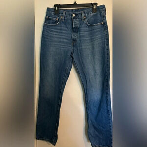 Levi's Blue Straight Leg Jeans Classic Style